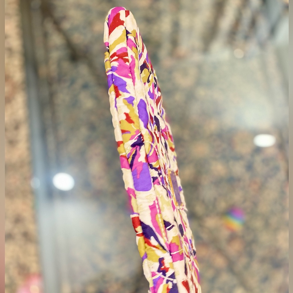 Marc Jacob Textile Wristlet Floral - Picture 8 of 17